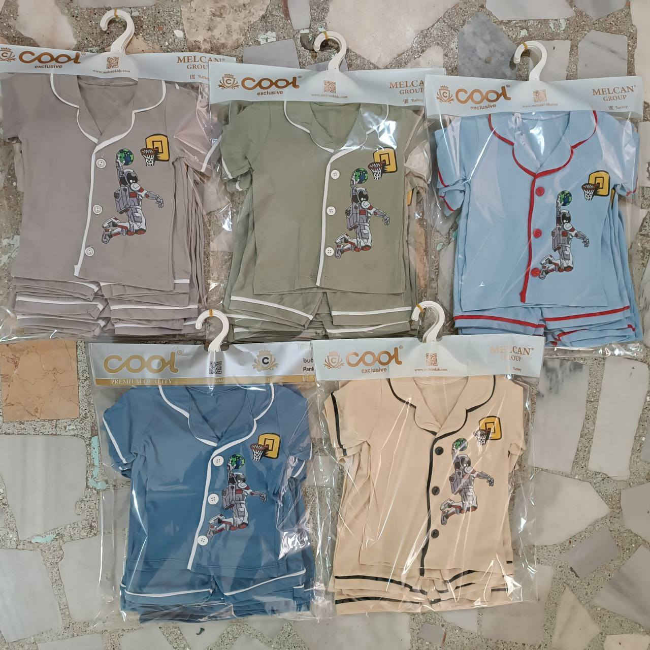 تراك ولادي و بناتي  من سنه الى 3 سنه   سعر درزن 45 الف


**إذا كنت صاحب هذا الإعلان وتريد حذفه لأي سبب، رجاءا أرسل رسالة إلى الدعم الفني**