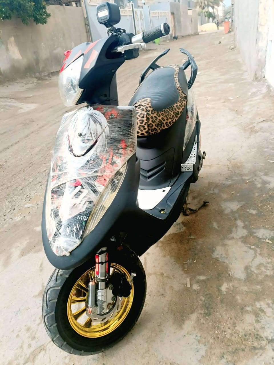 ماكس عدله للبيع بوشه 55
شلعه  تشك لكاع  معدل فول كفاله عامه 
مزودة رياضي 
ويل رياضي
سلف رياضي
كابريته قفاز رياضي 
يدات بريك
قبق فلاوين
قطرة دهن
صالنصه اف ام
مبخرة دهن سبع الوان
كفر موشم
بيهة هواي بعد تزويدات

لسعر  خاص مراسله الصفحة أو الاتصال ع رقم ***********
