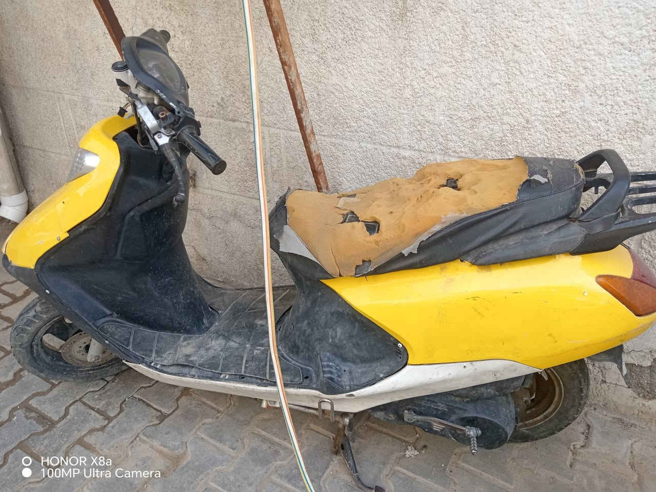 دراجه سبيسي للبيع المكان حريه كوم حديد ابيعها  150 بيه مجال ***********
