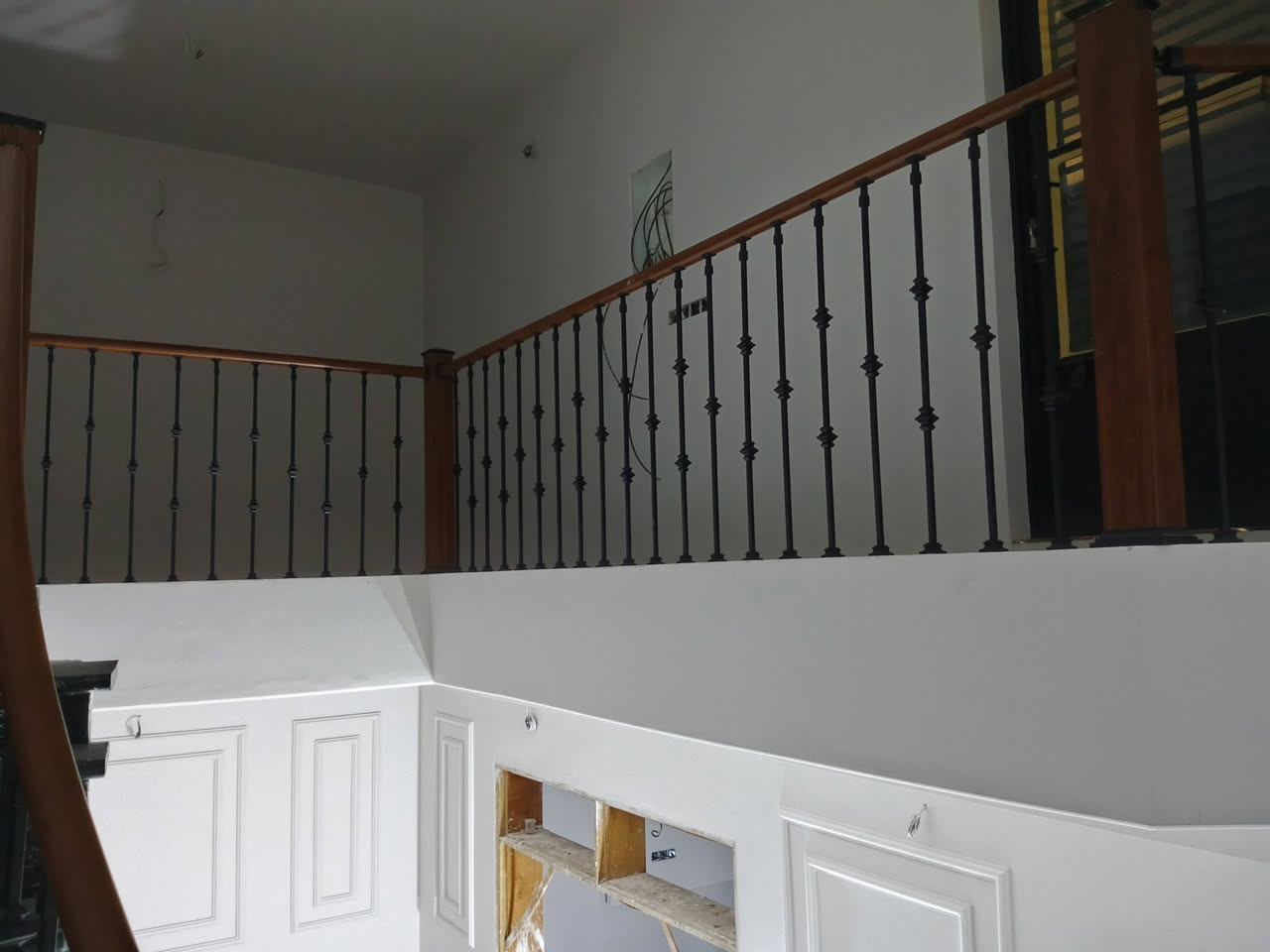 عمل وتنصيب محجرات المنيوم للتواصل *********** واتساب + اتصال
