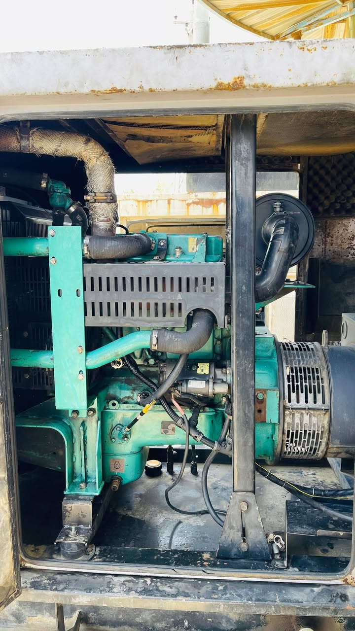 سلام عليكم
كمنز63KVكاتم طبكه بلاد سوبر 
بيركنز100KV طبكه كاتم بلاد 
مكينه بيركنز100بم جعبيه كهرباء

اي استفسار 
***********

