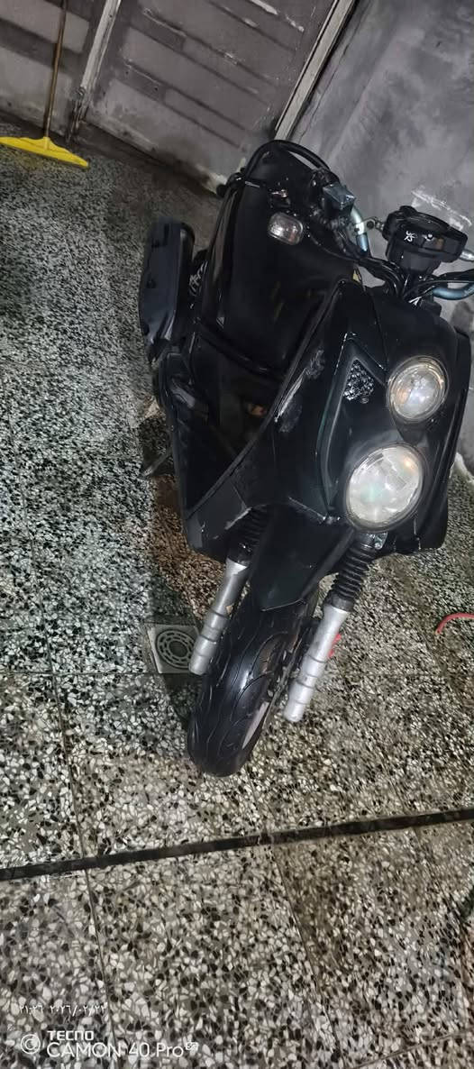 سلام عليكم دراجه سكنس جبلي لبيع دراجه مديل 2014نوزل حديث دراجه بيه جكمجه كاربون وقبق عنبار انسيواي دراجه كفاله عامه شرط شلعه ومعدل طيران العنوان دوره شارع 60دراجه سعره 850وبيه مجال رقم بي وتساب ***********
