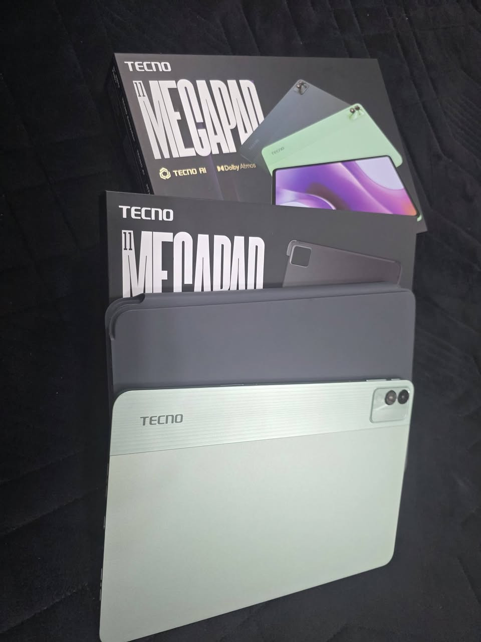 السلام عليكم 
ايباد لبيع بسعر 250الف 
اسم الجهاز .TECNO MEGAPAD11
ذاكره الجهاز .256
النضام .Android14
لعب ببجي .60فريم 
يدعم خاصيه .اياباد حاسبه 
واتساب .***********
