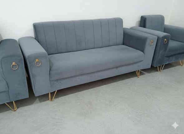 البيع نقداً أو بالتقسيط .. موظف او منتسب ومتقاعد مصرف الرافدين
طخم نظيف جدا مابيه اي اظرار
خمس قطع عشر مقاعد السعر ٤٠٠

📍 الموقع: الكوت – دور المعلمين
🎯 قرب ماكس مول – شارع  مدرسة الرياحين

📲 للاستفسار (اتصال أو واتساب
***********
***********
