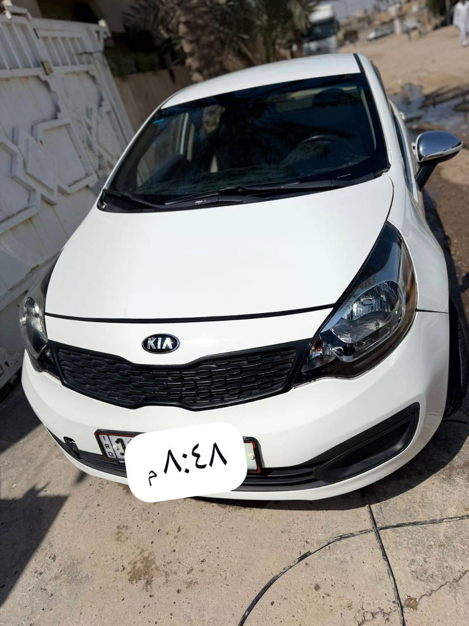 ريو 14خليجي محرك 1600 دوش قطرتين   بغداد وبسمي وشرط كاتبك عقد مروري   
مختصر سياره جاهزه وكلشي ع شركه  بيها بابين اثر شخط ومرشوشات  سياره جدآ قليل اطلع بيها كلشي جاهز بيها كير محرك شرط برغي مامفتوح بيها  ماتصرف عليةا الف 
مكاني بغداد ابو غريب  رقم الكليزي هزه جديده 
باقي اتفاصيل *********** اسعر 99 اسعر 99
