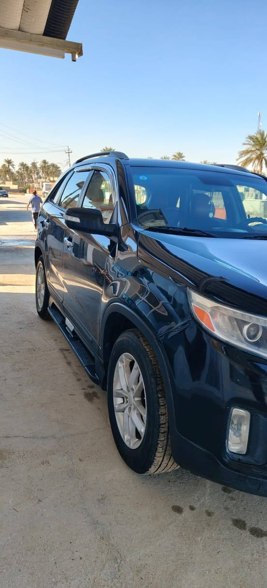 السلام عليكم بيع او مراوس حسب القناعه سورنتو 14 اربعه سلندر امريكي خمسة 
راكب داخل جلد سونار بالمنشور ليبل واحد حادث خفيف قطعه صبغ بدون داخل مواصفات معروفه مكاني كربلاء الوند موبايل ***********
السعر 138وبيها مجال بسيط
