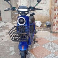 دراجه للبيع  يريد يتصل على هذا الرقم07723793708