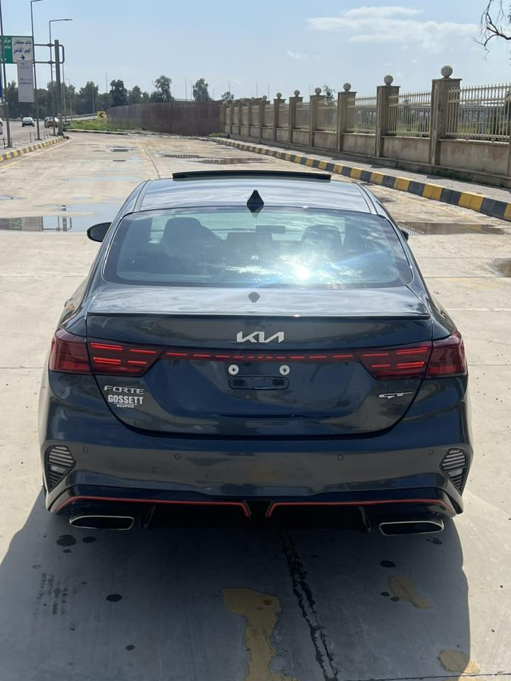 السلام عليكم

Kia Forte GT2 2024

اللون: نفطي
الممشى: 18,400 ميل
المحرك: 1.6 لتر تيربو
ناقل الحركة: أوتوماتيك

المواصفات
 • فتحة سقف
 • شاشة كبيرة
 • حساسات خلفية
 • رادارات أمامية وخلفية وجانبية
 • مقاعد أمامية تدفئة وتبريد
 • مقعد السائق كهربائي
 • بصمة تشغيل + تشغيل عن بعد
 • إنارة ترحيبية
 • لايتات أمامية ثلاث عدسات
 • وضعيات قيادة (Drive Mode)
 • ويل رياضي حجم كبير
 • صندوق ذكي
 • نظام صوت Harman Kardon
 • ومواصفات اخرى ... 

حالة السيارة
 • ضرر خفيف بالصندوق (مكانين بارد + مكحل)
 • ضرر خفيف بالجاملغ الخلفي (مكان واحد بارد فوق اللايت + مكحل) مع شويه دواخل
 • حالة السيارة نظيفة جداً
 • الايرباكات سليمة 100%

ملاحظات
 • بدون رقم (فحص مؤقت) والتكلفة على المشتري
 • رقم الشاصي: 3KPF44AC4RE809794

📞 للتواصل والاستفسار:
***********
