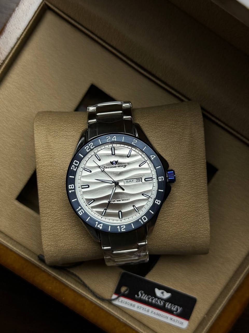 Success way 
اصلي ماكنة ياباني ضمان سنة 
مينا مميزة امواج 
ارقام واميال لامينوس فسفوري 
نافذ يومي شهري 
ستانلس ستيل 
قفل فراشة 
مقاومة للماء 30 متر

20 الف على اول تم

BVLEaErDBjFiTgpwkT


**إذا كنت صاحب هذا الإعلان وتريد حذفه لأي سبب، رجاءا أرسل رسالة إلى الدعم الفني**