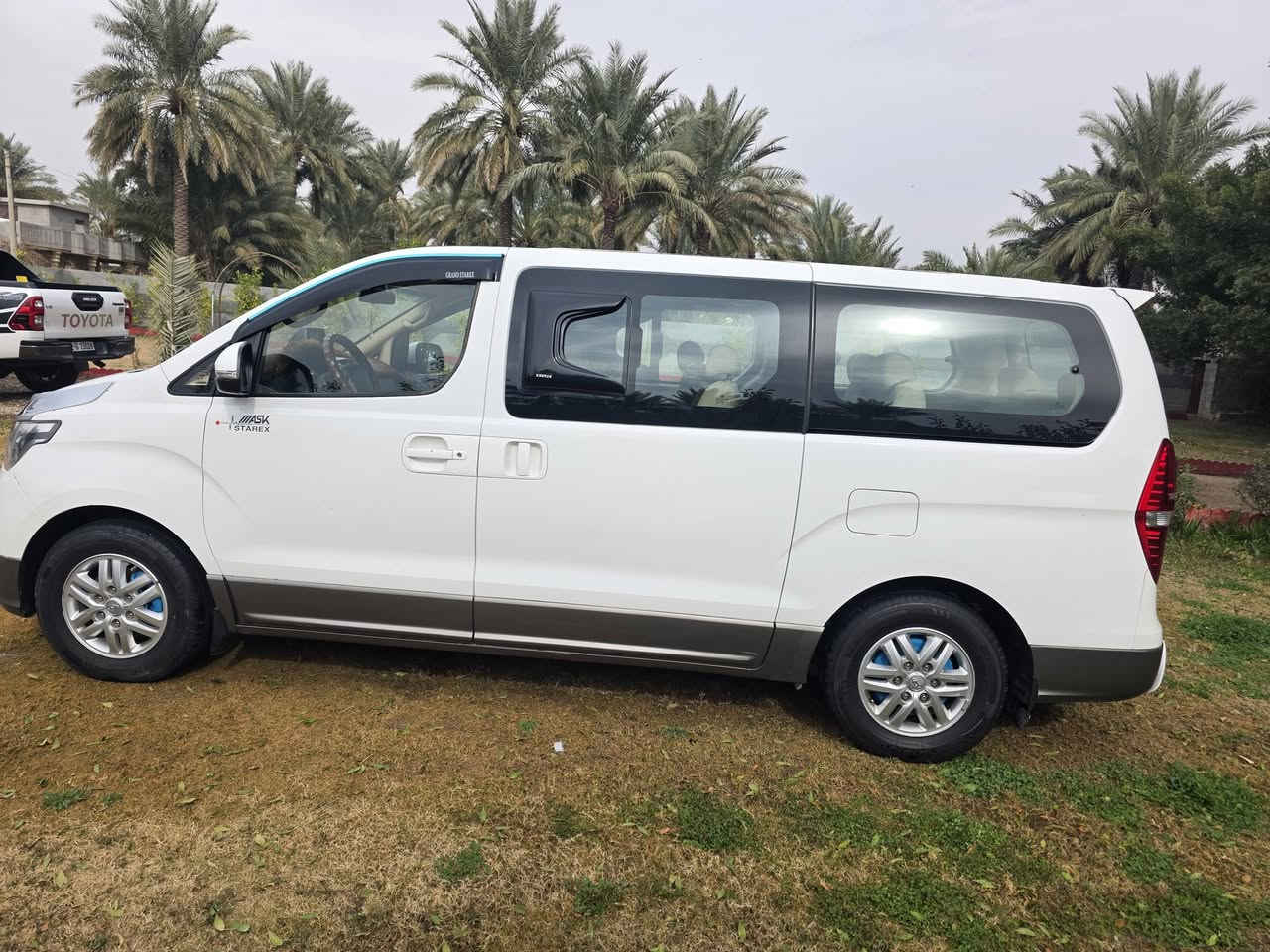 سلام عليكم ستاركس لبيع موديل١٩ مفتوح كفله عامه تخم تير حداديه جديده مكينه جديده مكان واسط عزيزيه ***********
