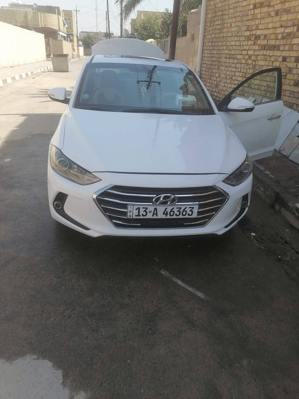 السلام عليكم شباب عندي النترا 17 خليجيه سياره فول مواصفات سياره حره باسمي رقمي الجديد الانجليزي العنوان ميسان والسعر 43 وبيها مجال قليل  ***********
