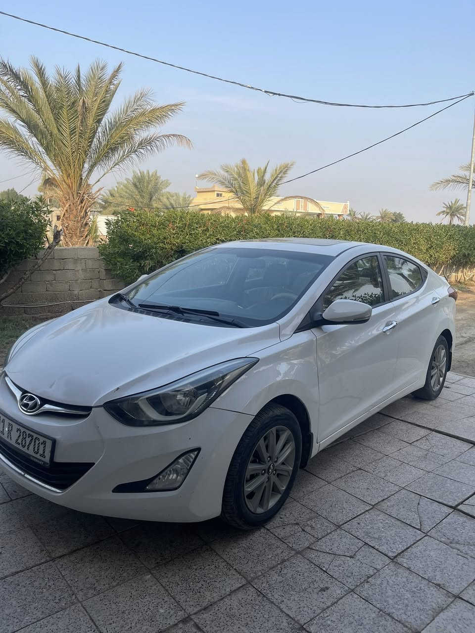 النترا موديل 14 شكل 15 خليجيه محرك 1800 لا تنقيص ولا تبخير فول عده البصمه وبيه قطعتين صبغ جاملغ امامي وجاملغ خلفي بدون دواخل 
ماشيه 130 
السعر 122 بيه مجال بسيط 
مكاني بغداد اليوسفيه 
***********
