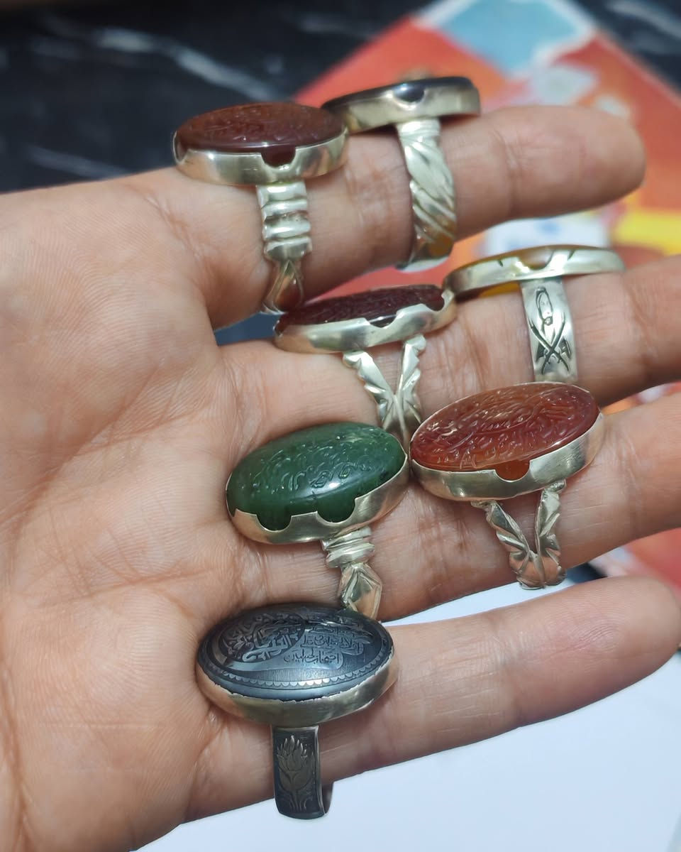 خواتم فضه بحجر طبيعي اصلي ذمه توجد خدمه توصيل


**إذا كنت صاحب هذا الإعلان وتريد حذفه لأي سبب، رجاءا أرسل رسالة إلى الدعم الفني**