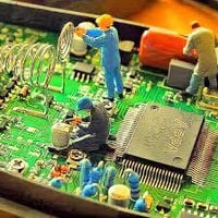 � تريد مكان يفهم جهازك قبل لا يخربه أكثر؟  في Electro Zone ما نصلّح وب...