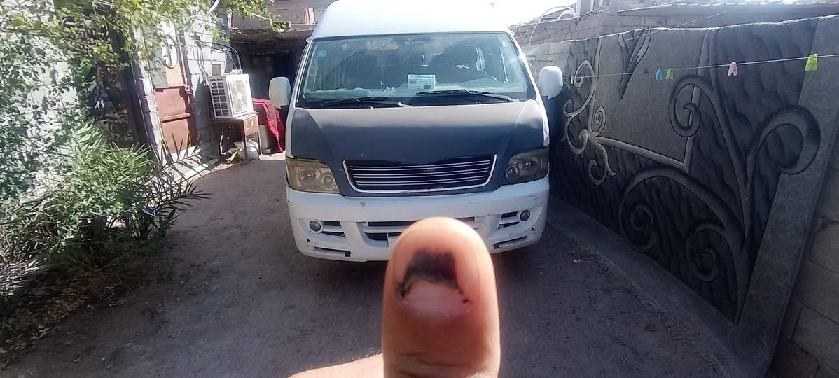 شيري ١٣ موصليه نضافه فول مكينه جديده تكم تاير جديد حداديه جديده باتري جديد سياره ماذب عليه ربع كبل للشارع سعر ٦٥ عنوان بصره شط العرب اتصال ***********
