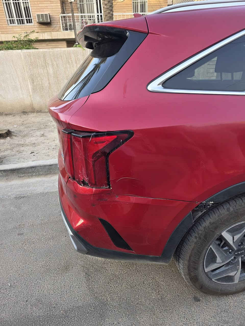 السلام عليكم
للبيع كيا سورينتو 2022 وارد أمريكي لون احمر هایبرد محرک 1600 توربو حادثها جاملغ خلفي أيمن مصبوغ
كراسي عدد عدد 6 راكب كرسي السائق كهرباء وتدفئة الكراسي الخلفية منفصلة VIP تبريد مركزي ومنفصل زيادة السرعة
وتدوس بريك وتلوف
رادارات 360 درجة
توقف ذاتي 360 درجه
مغادرة مسار ونقطة عمياء
مودات قيادة عدد 4
فور ويل AD
داخل اسود جلد
حساسات أمامي وخلفي
لايتات زينون وليد نهاري
بروجكترات أمامية زينون
السيارة ماشية 60000 ألف
كيلو قابل للزيادة السعر 200 ورقة وبيها مجال
جدا بسيط
للاستفسار الاتصال على الرقم
***********

