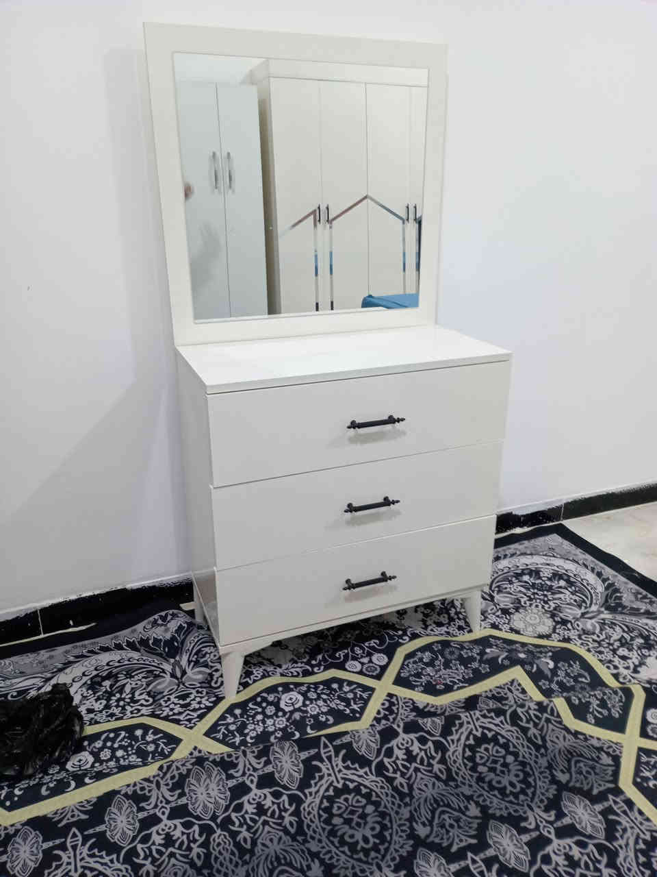 مجمع الريان لبيع وشراء الأثاث المنزلي المستخدم.
العنوان _ الرمادي _التأميم _ شارع 30 قرب جسر الحوز_ مقابل ثانوية الأنبار للمتميزين.
للأتصال والمراسلة على الواتس اب ***********
