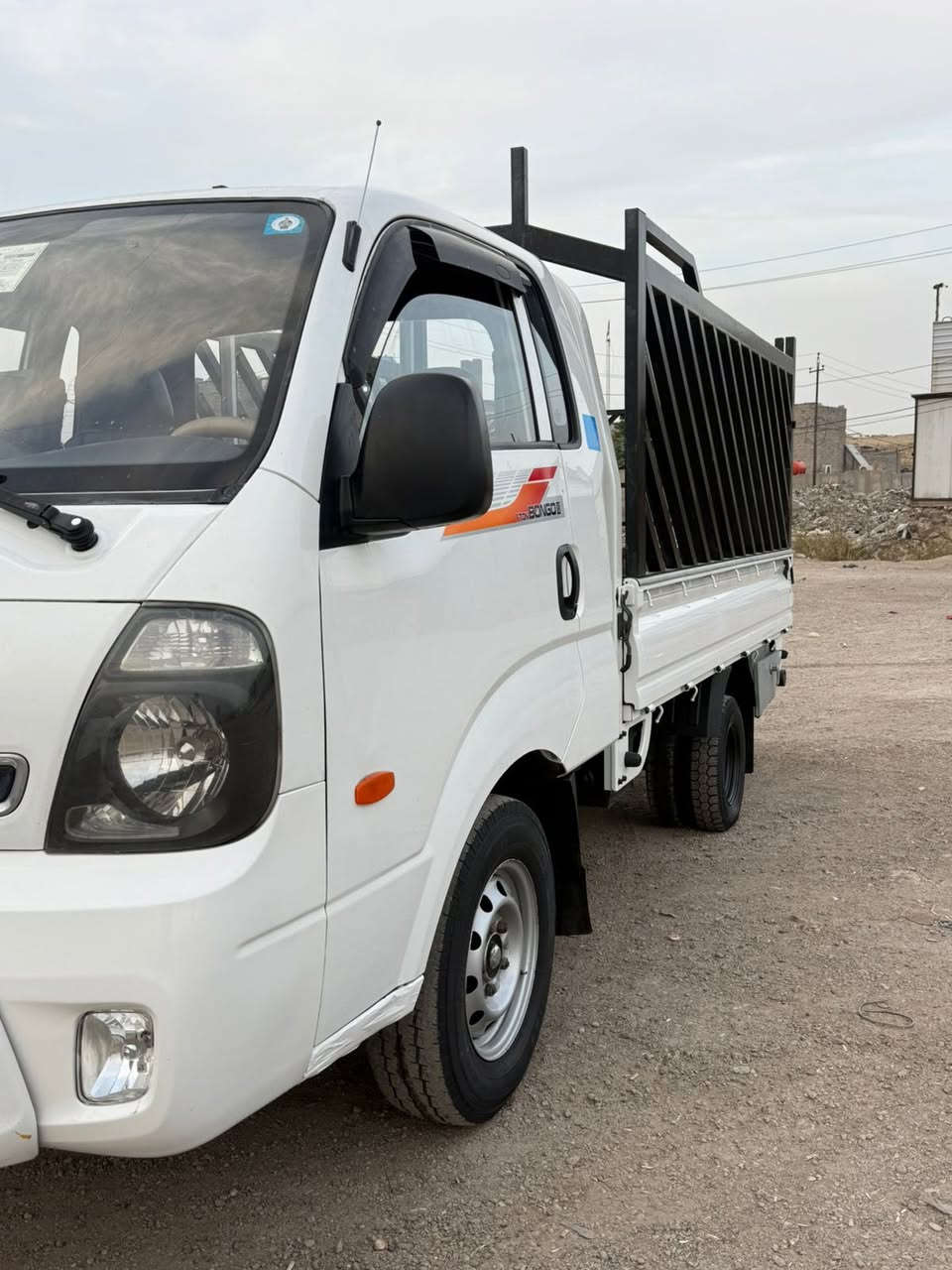 سلام عليكم كيا البيع مديل 2013 سياره مسكر سياره مكفوله كفاله عامه من كلشي مكينه مكفوله كير مكفول مكفوله من الصبغ تبريد شغال ثلج رقم بغداد تحويل ثاني يوم تخم تاير جديد السعر 110 وبيها مجال
العنوان البلديات 
الهاتف ***********
