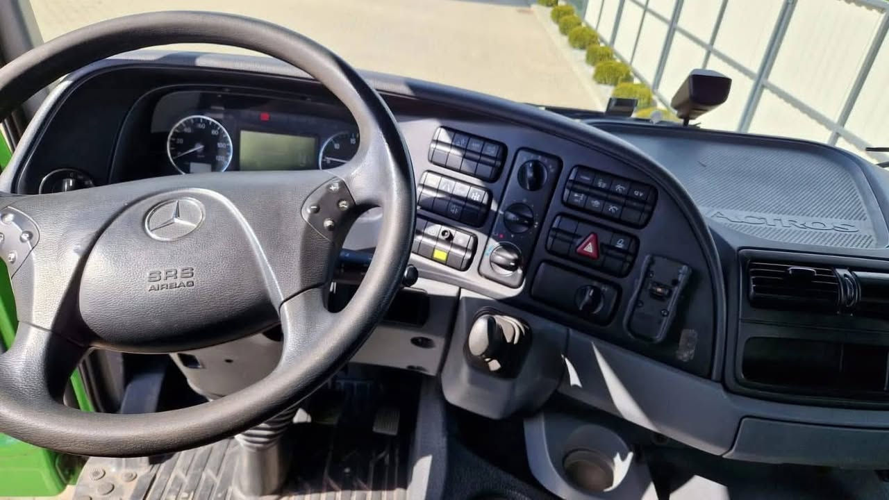 Mercedes-Benz Actros 2544
سنة الصنع 2012
كيلومتر 334,796 كم
Pk18001 
الانتقال تلقائي
وقود ديزل
عدد المحاور 3
قوة المحرك 440 حصان
السعر 38 الف دولار 
شامل كمرك ضريبة شحن 
مدة الوصول 25 يوم بعد الاتفاق


**إذا كنت صاحب هذا الإعلان وتريد حذفه لأي سبب، رجاءا أرسل رسالة إلى الدعم الفني**