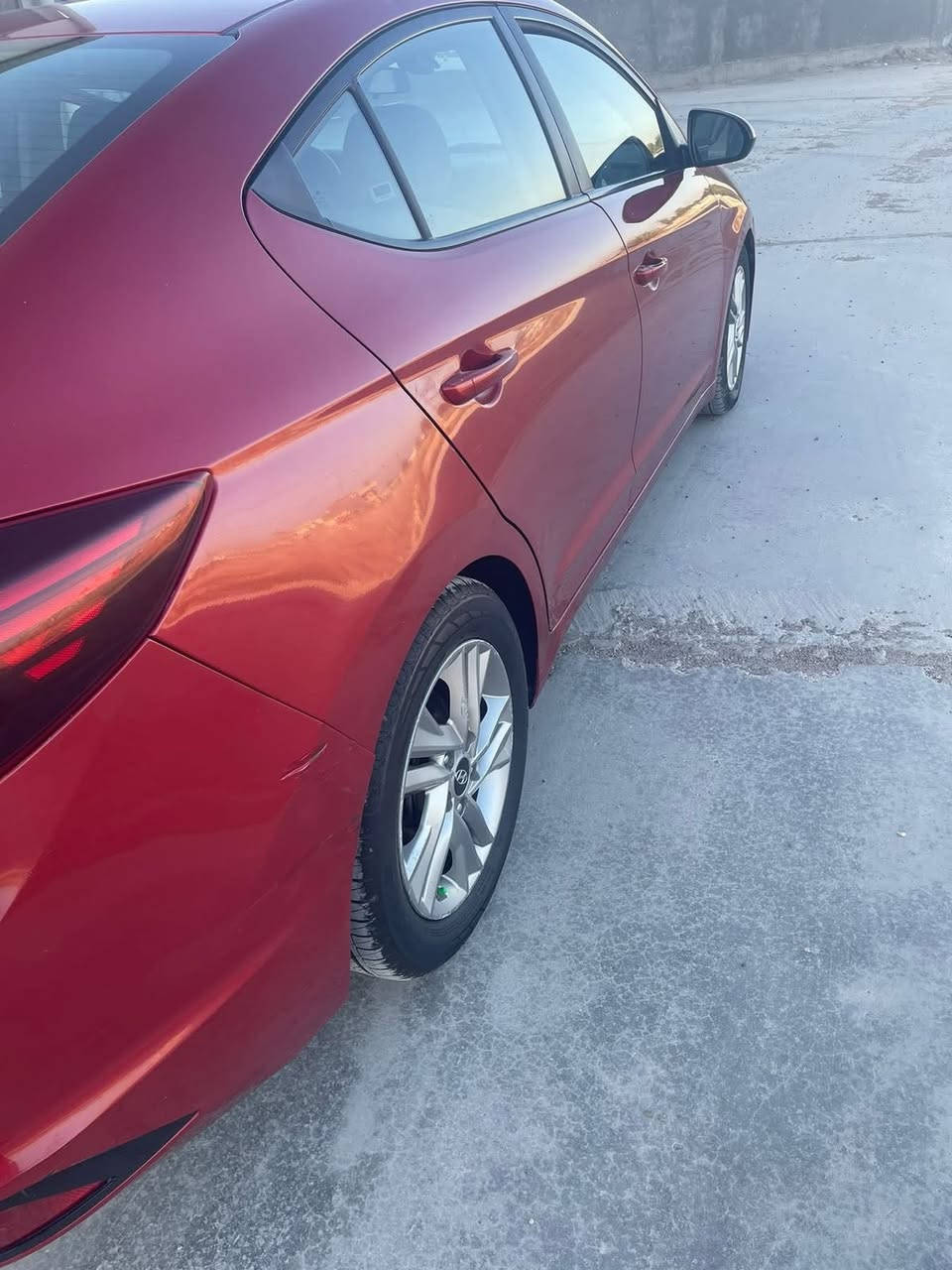 السلام عليكم النترا موديل 2019

محرك 2000/دوش.كير AT

حادثه سرقه بنيد وطخه.جاملغ الخلفي 

مواصفات السياره نص فول مكينه كير مكفولات

سياره ماشيه 134m

السعر 132$ وبيه مجال/***********

مكان السياره يوسفيه
