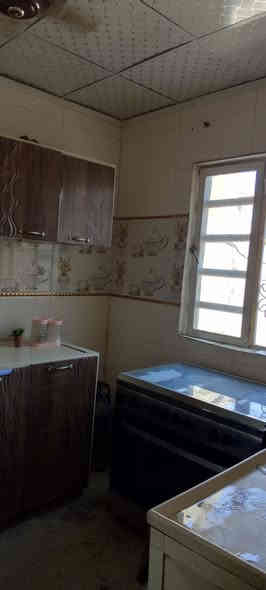 بيت للبيع اصلاح زراعي المساحة 170م العنوان الحمزة الغربي حي العسكري قرب ساحة ناجي القديمة يوجد فيه غرفة نوم ومطبخ وصاله وصحيات خارجية وكراج وحديقة السعر 26 الاستفسار الاتصال على الرقم ***********
