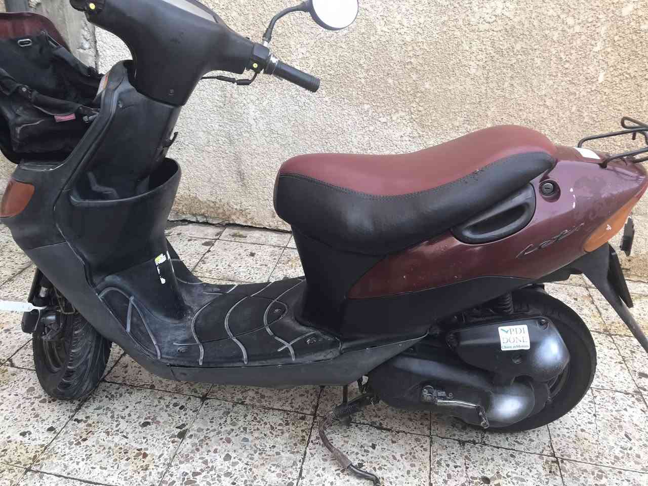 السلام عليكم دراجه ساسوكي 60 للبيع او مراوس الدراجه مكينه كهربائيات كلشي شغال
قفل ستيرن قفل صندوك قفل السله البيه قفل قبق البانزين كلهن شغالات ماكو اي عطل 
زوج تايرات جديد قبل يومين شادهن 
السعر 220 بيه مجال 
العنوان بغداد البياع 
متواجد واتساب *********** 
***********
