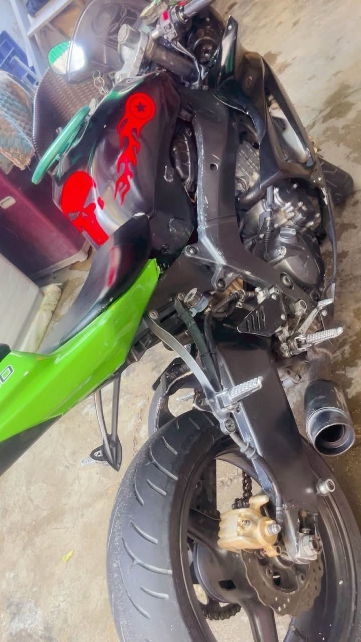 كاوسكي ٢٠١٦ كفاله عامه كير مكينه
يرادله ترتيب بل كفرات برغي مامفتوح بيه جيب وياك أقوه 
فيتر وافحص اسعر 35
عنواني بغداد الوزيريه 
***********
