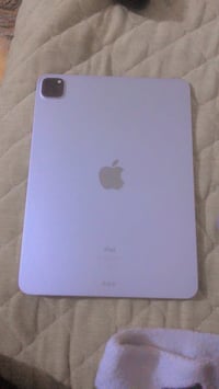 ايباد ١١ برو • M1 • ١٢٨