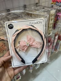 لأجمل الإكسسوارات النسائية 💍💫  جديدنا وصل 🤍 قطع أنيقة – تصاميم عصرية –...