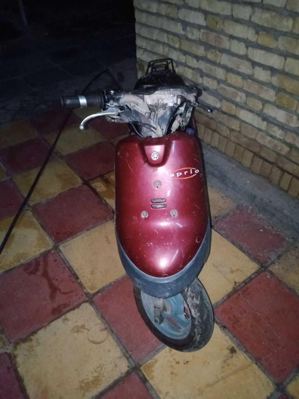 بتره للبيع خطين
غراضها كامله 
مفتوحه سعرها 180 قفل قفل 
***********
