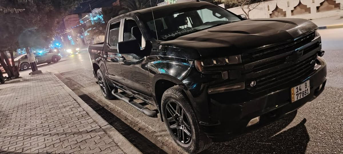 السلام عليكم 
مكلف بالنشر 
للبيع سلفرادو 
السعر 230 $ وبيه مجال 
وارد امريكي حادثه بجم تبديل بنيد + دعاميه
العنوان البصره المدينه 
رقم بصره تحويل
باقي التفاصيل اتصل وبخدمتك 
‭0771 201 5608‬

‭0780 963 5421‬
