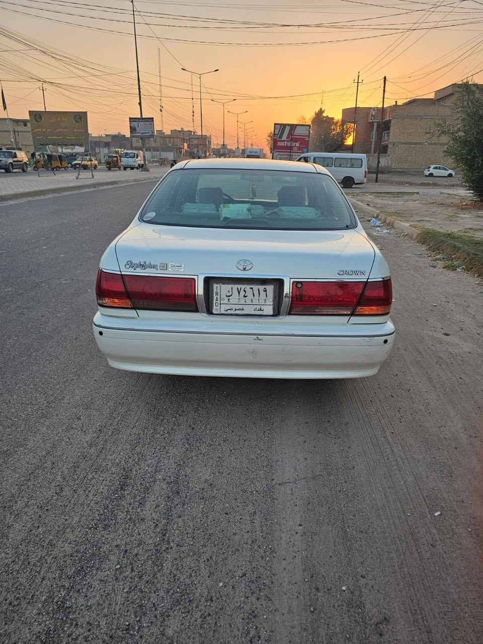 ملكه كرستال ٤ دكم فول مواصفات عدا لفتحه موديل ٢٠٠١ تحوير العيساوي للبيع السعر ١٧٠ الرقم *********** سيارة جاهزة كير مكينة صدر كلة جديد تبريد ثلج مكاني بغداد الحسينية الراشدية
