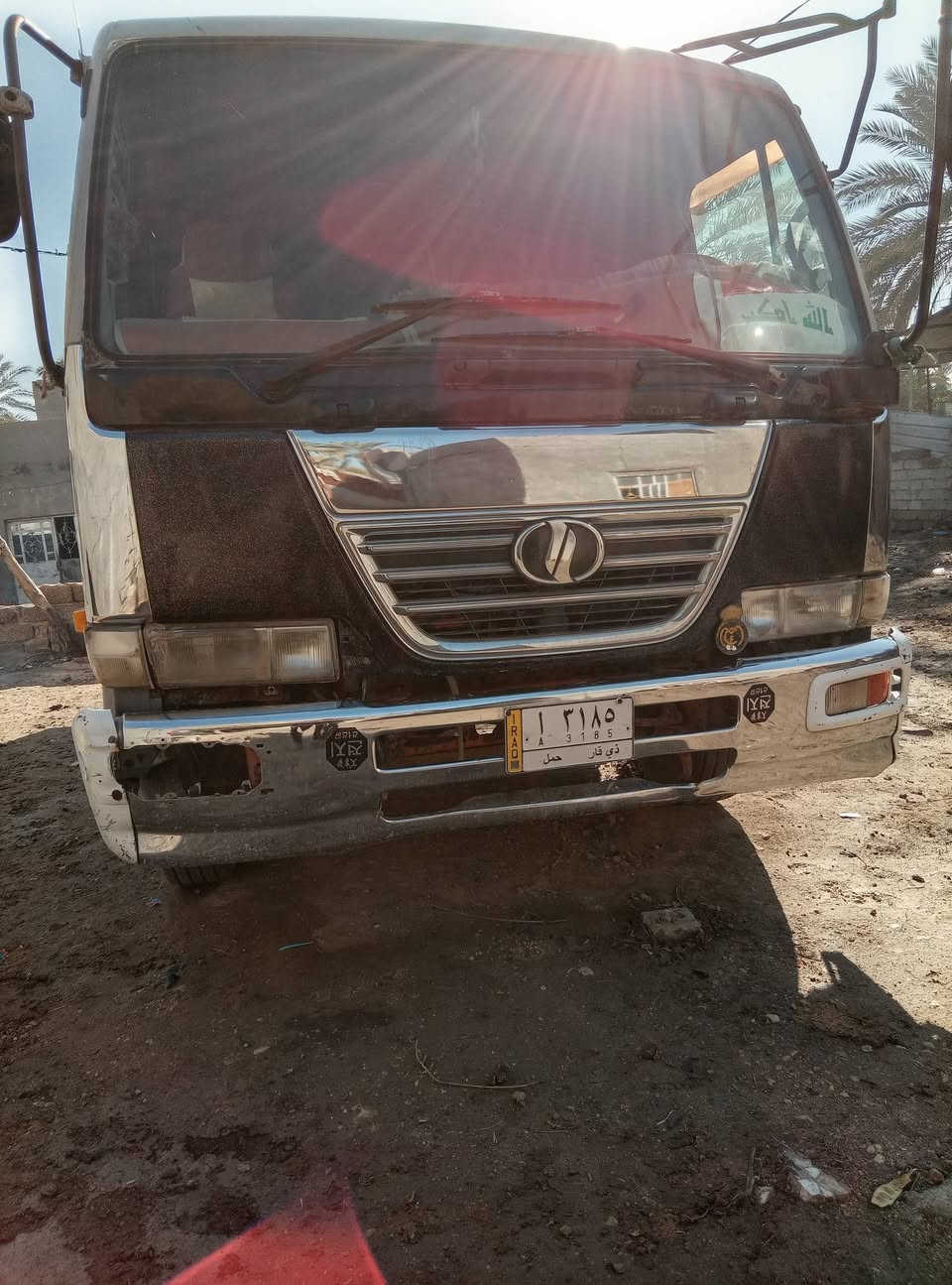 السلام عليكم للبيع نيسان قلاب بلادي ٤طن موديل ٢٠٠١اصل محرك بي بخار كير اكسن مكفول  تبريد شغال كهربائيات كله شغالة مداور ثانيوم المكان بابل متحتية السعر ١١٧وبي مجال الاستفسار ***********
