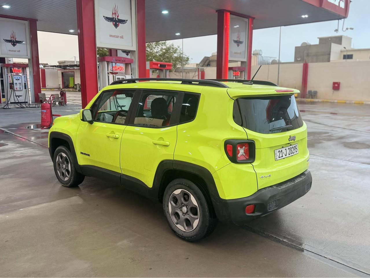 جيب رنكيد 2017 لون مميز 

سعرها 109 $ وبيها مجال

بيها ٣ قطع صبغ جاملغ سكن و بابين سكن

گير و محرك ابشرط مامفتوح بدون صوت بدون بخار

رقم و سنويه جديد مكاني كركوك 

رقم موبايل. *********** خابر و تدلل كركوك, العراق
