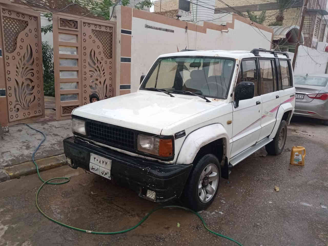 سلام عليكم سياره ايسوزو جيب مكينه كير جدد دواخل جدد  سعر 25 مجال قليل للتواصل ***********
