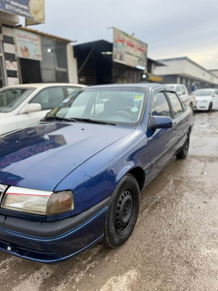 السلام عليكم سياره أوبل فكتره للبيع
موديل 93 
محرك 20 
كير محرك شرط 
تخم تاير 
صدر 
كهربائيات كلها شغاله 
الاستفسار ***********
