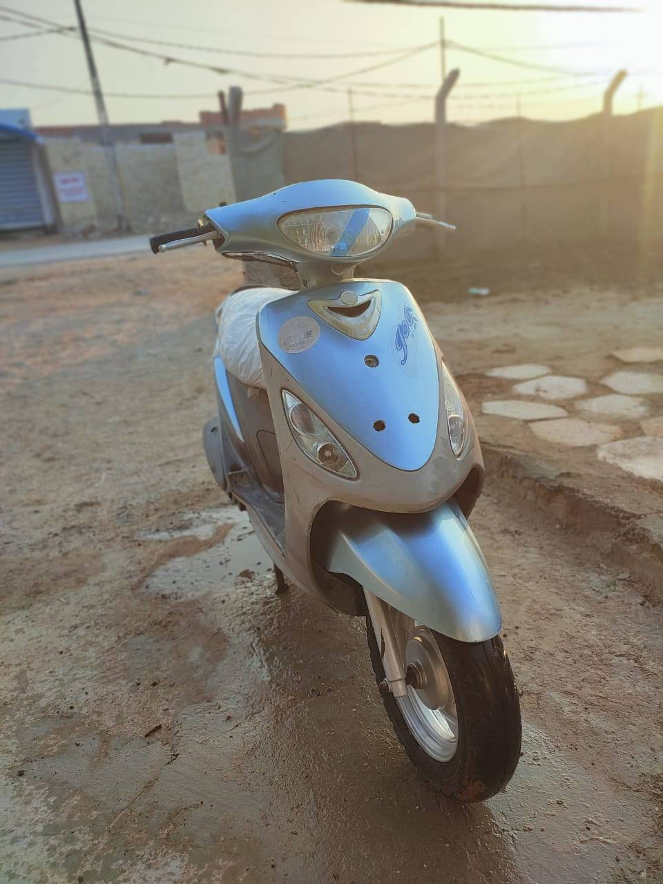 سلام عليكم لبيع دراجة ماكس منغولي شوف عينك نضافة فول وين ما يعجبك افحص سعر 750  لشراي يتصل ***********
