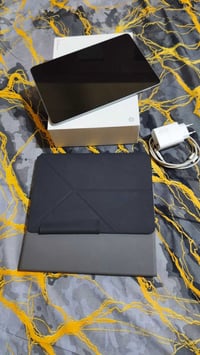 شاومي باد 7 • ١٢/٢٥٦ • كامل الملحقات