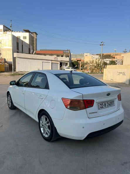 کیا سیڕاتۆ 2012 
224000 km ڕۆیشتن
گێڕومەکینەوکارەبایی بەشەرتە ➯
ڕەقەم وسنوی نوێ ➡
بستەک بۆیاخ وهەندێ قۆپی هەیە 
زۆرخاوێن وجوان مایتەوە سەیارەی ماڵە 
دینار مەسروفی نیە تحویل وغڕامە بەشەرتە
*********** ڤایبر،واتساپ
*********** لٳخوان العرب
شوێن شەقڵاوە
نرخ 95 ومجالێکی کەم شقلاوة
