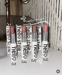 تصفية ٣٨ قطعة • مكياج متنوع • مكياج بيج