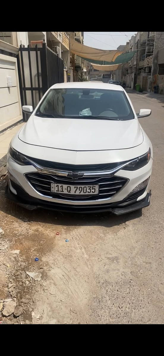 السلام عليكم...
بيع سريع. ماليبو  ٢٠٢٢  LT  بغداد الرقم الجديد رسمي. 

حادثها فقط بنيد وبيها جاملغ وباب جهة السكن صبغ  يعني ٣ قطع. 

للبيع فقط... مكاني بغداد الدورة. 

*********** . 

السعر ١١٨ وبيها مجال جدا بسيط. 

مكينه كير كفالة تدفئة تبريد جديد. حدادية صدر تخم تاير جديد 

ادامه كامله على محرك سيارة جاهزة تراي وين ما يعجبك.
