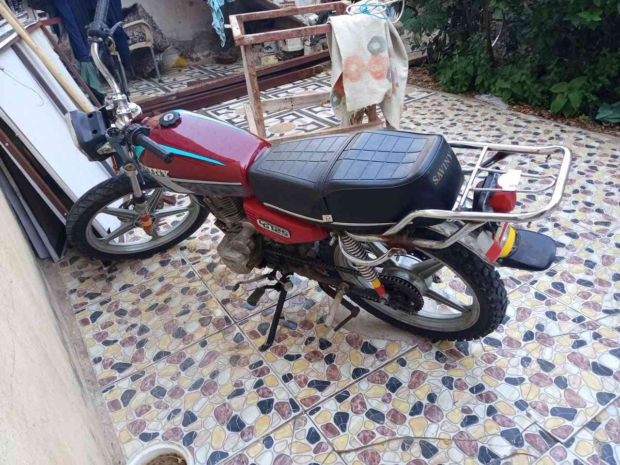 سيفان 20 كلك بدون اوراق للبيع دراجه كامله نقص بس كهربائيات وجاملغ امامي السعر 275 وبيها مجال شي قليل رقمي ***********
