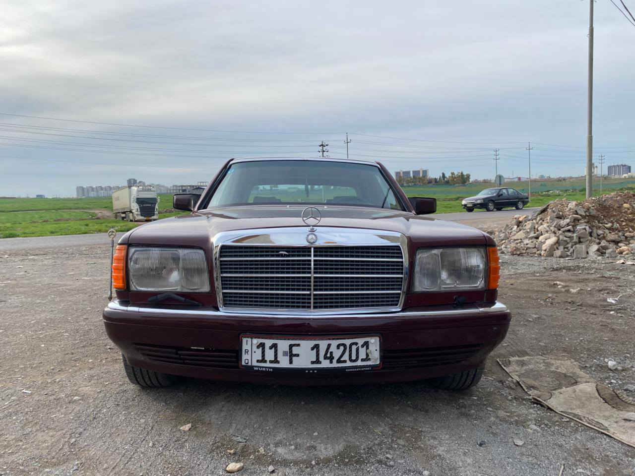 مرسيدس جامبو W126 – موديل 1991
6 سلندر | لون عنابي ملكي ❤️‍🔥

هيبة وفخامة الزمن الجميل 💎
سيارة كلاسيك أصلية، “الجامبو” المعروف بالقوة والتحمل، حضورها على الشارع يفرض نفسه 👌

🎨 اللون: عنابي ملكي لامع يخبل
⚙️ محرك 6 سلندر 2.6 / 2.8 لتر
⚡ قوة توصل لـ 185 حصان
🚀 سرعة توصل لـ 200 كم/س
🔧 قير عادي أو أوتوماتيك
🛞 دفع خلفي وثبات عالي

💺 راحة خيالية بالسواقة
🔇 عزل ممتاز وهدوء بالمحرك
🛡️ ثقل وأمان على الطريق

🔥 اقتصادي أكثر من الـ8 سلندر
🔥 يتحمل وسهل الصيانة
🔥 مناسب للاستخدام اليومي والسفر

💰 السعر: 110 وقابل للتفاوض
📞 رقم التواصل: ***********

📌 “الجامبو” مو بس سيارة… فخامة + لون يخطف الأنظار!
#مارسدس
