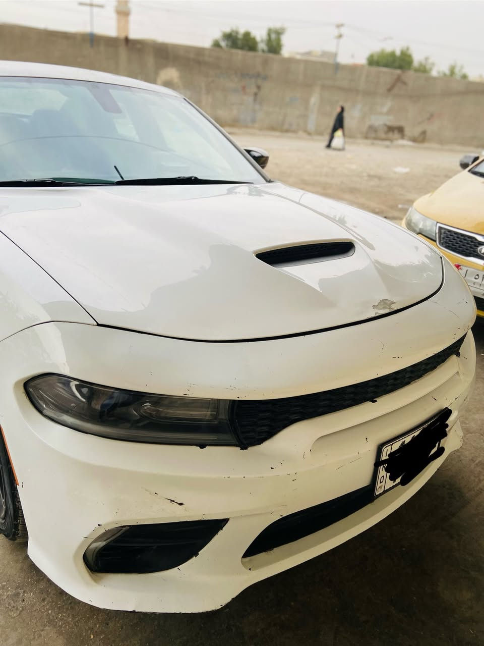 السلام عليكم 
جارجر للبيع 
موديل 2020 اصل 
بسمي تحويل مباشر 
مكينه كير خير من الله 
تبريد تدفئه 
كشنات مخمل 
تحكم ستيرن 
شفتات 
كامره 
حساسات 
فول ماعدا الفتحه 
حادثها بنيد وجاملغ 
مصبوغه عام اثر تخطخات بسيط 
السعر 165 او مراوس حسب القناعه 
للاستفسار ***********
واتساب ***********
صور الحادث موجوده +سونار
