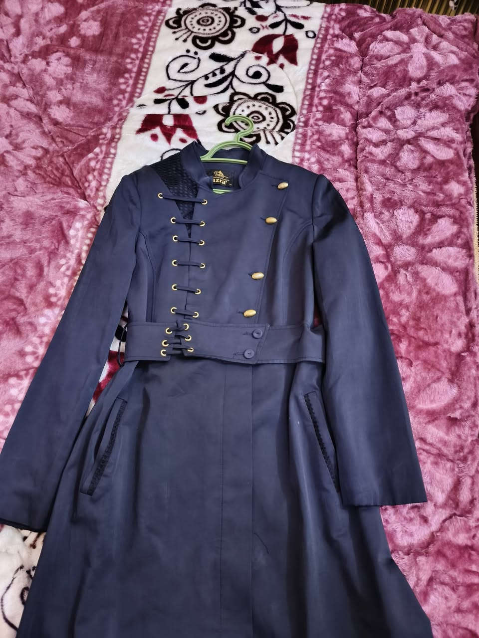 ملابس كلها نظيفه وجديدة قيم وأخذ


**إذا كنت صاحب هذا الإعلان وتريد حذفه لأي سبب، رجاءا أرسل رسالة إلى الدعم الفني**