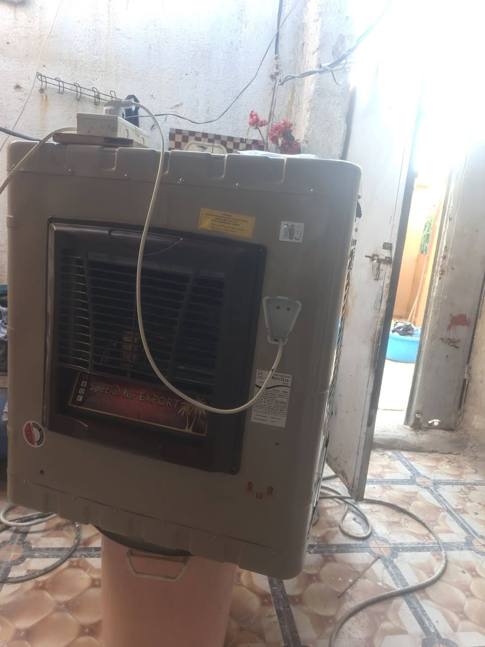 مبرده بلجيس ما ما مشتغله ابد من لمحل مشترينه اقصاد ويبعوها حاظر
ماخذينه ب250 ويردونه ب100قفل 
العنوان الناصريه اريدو ***********
