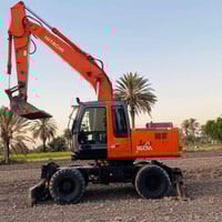 حفارة • ١٦٠ • ٢٠٠٤