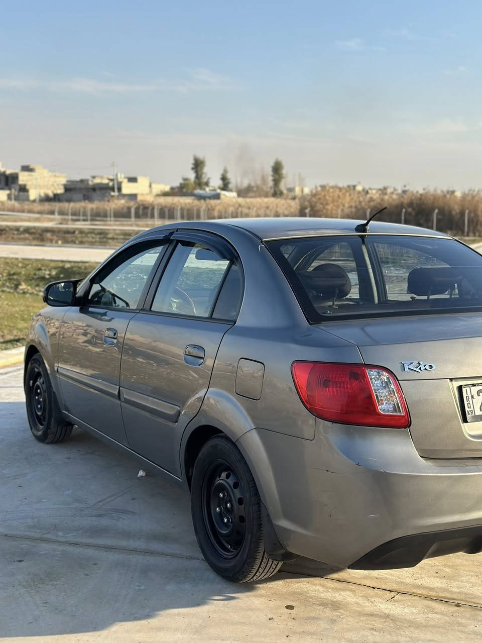 Kia. ريو
موديل 2012
محرك 16
رقم اربيل 
تحويل مباشر
محرك شرط سيارة بدون حادث  
سعر $98 بيها مجال شي قليل 
***********

***********
