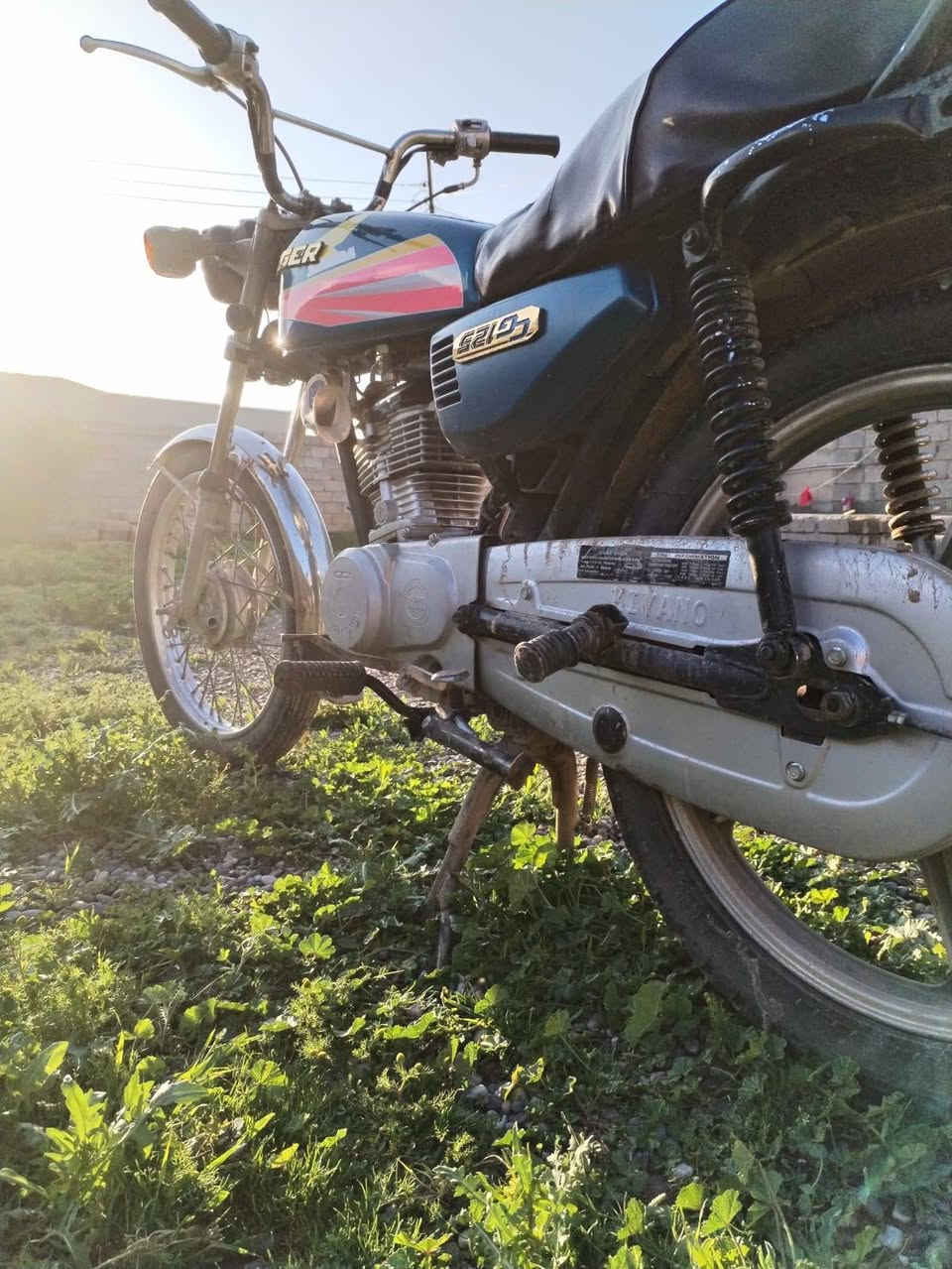 مطور نامه موديل 17 نضافه فول رقم واحد السعر 275 وبي مجال مكني قريت جحله ***********
