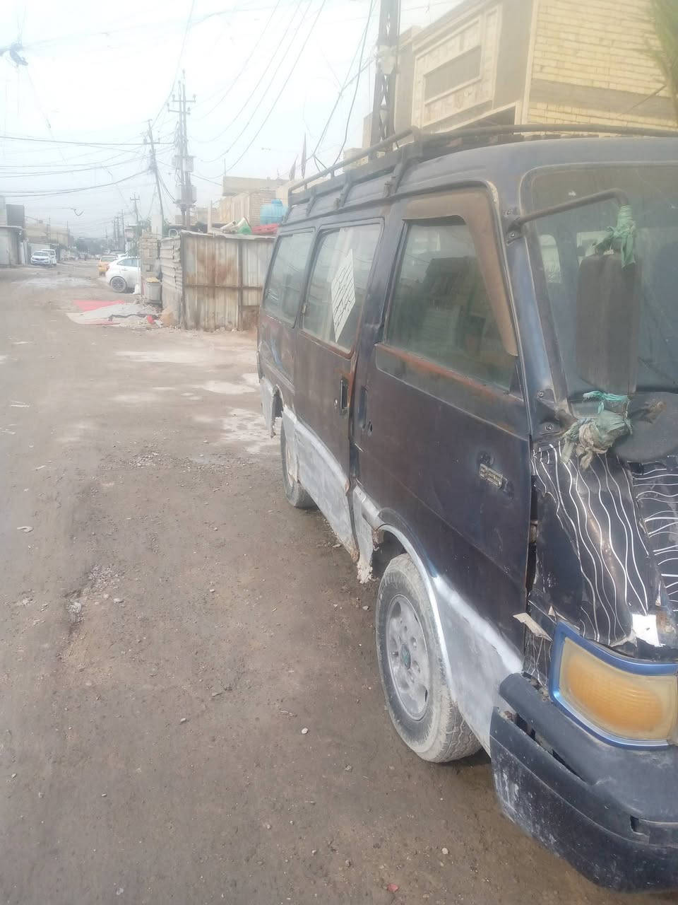 كيا بستا للبيع السعر 20 لتواصل الاتصال على الرقم ***********
